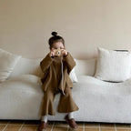 Girls' Loose Cape Top Bell-bottom Pants Suit