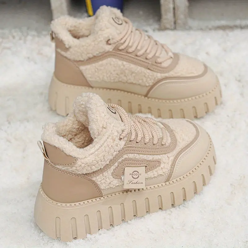 Women's Winter Chunky Platform Snow Boots - Shiny Black with Beige Plush Lining