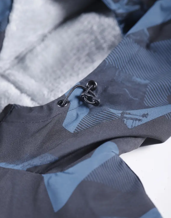 Men's Heavyweight Windproof Jacket - Thermal Insulated Hooded Coat with Camouflage Design