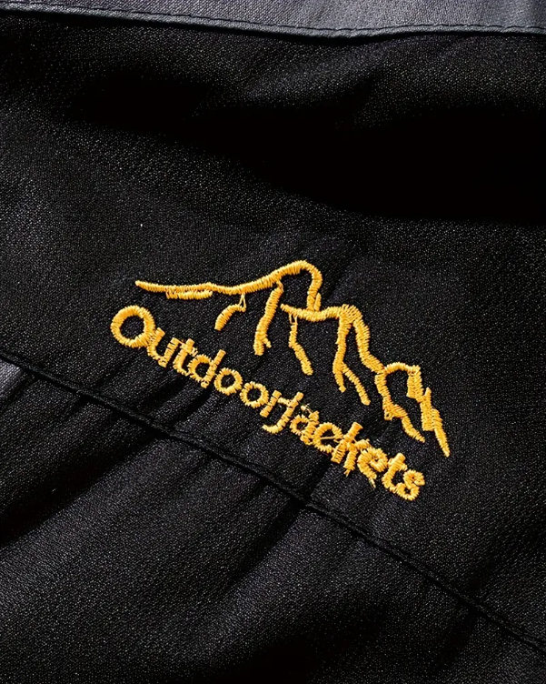 Men's Heavyweight Arctic Jacket - Thermal Insulated Winter Coat with Hooded Windproof Design