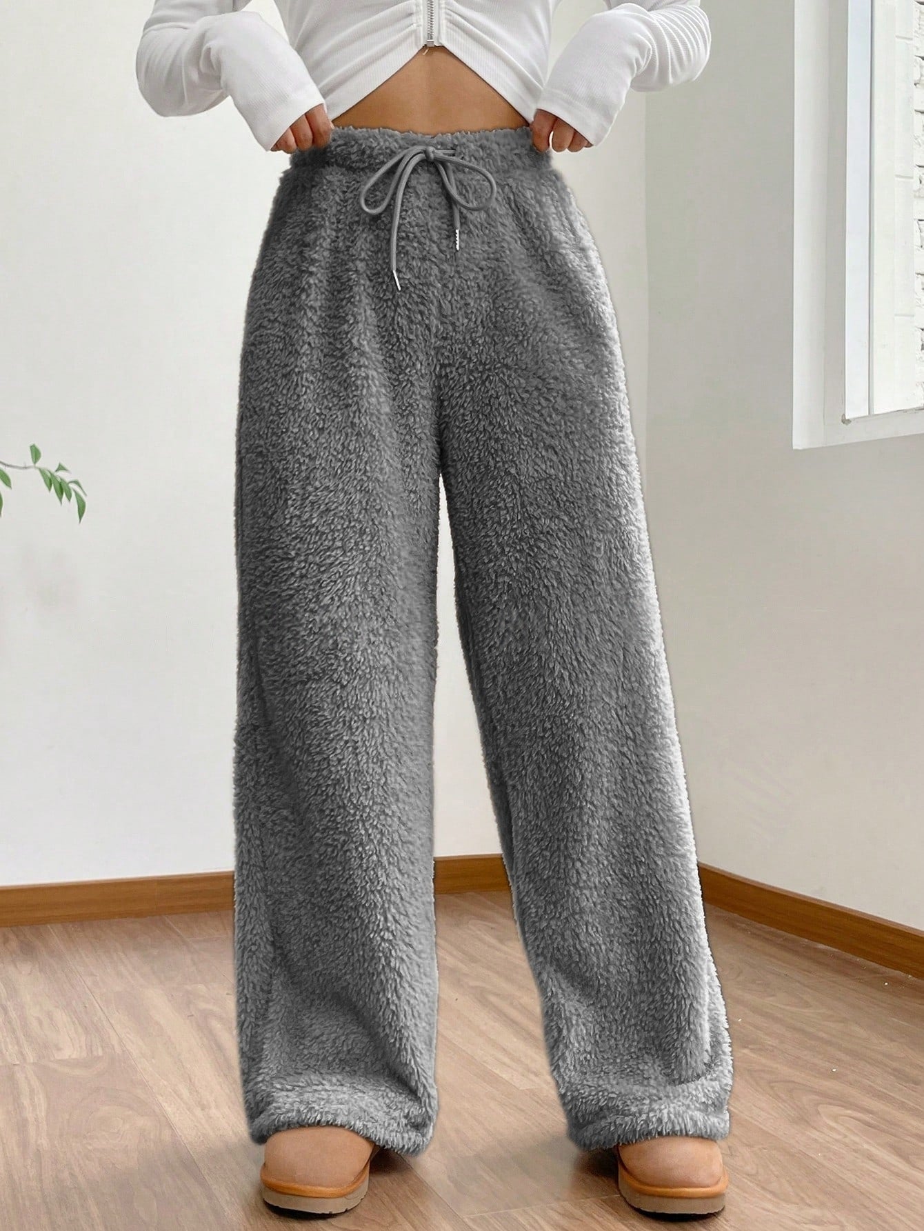Women's Solid Color Loose Fleece Casual Pants