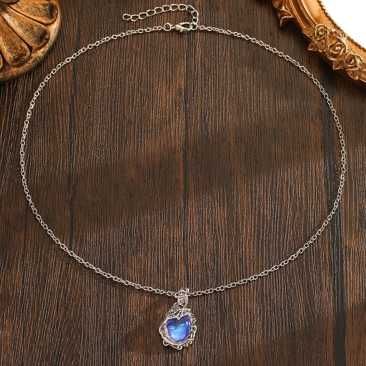 Elegant And Dreamy Moonstone Necklace