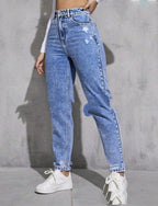 Women's Casual Ripped Washed Jeans With Nine-part Calf